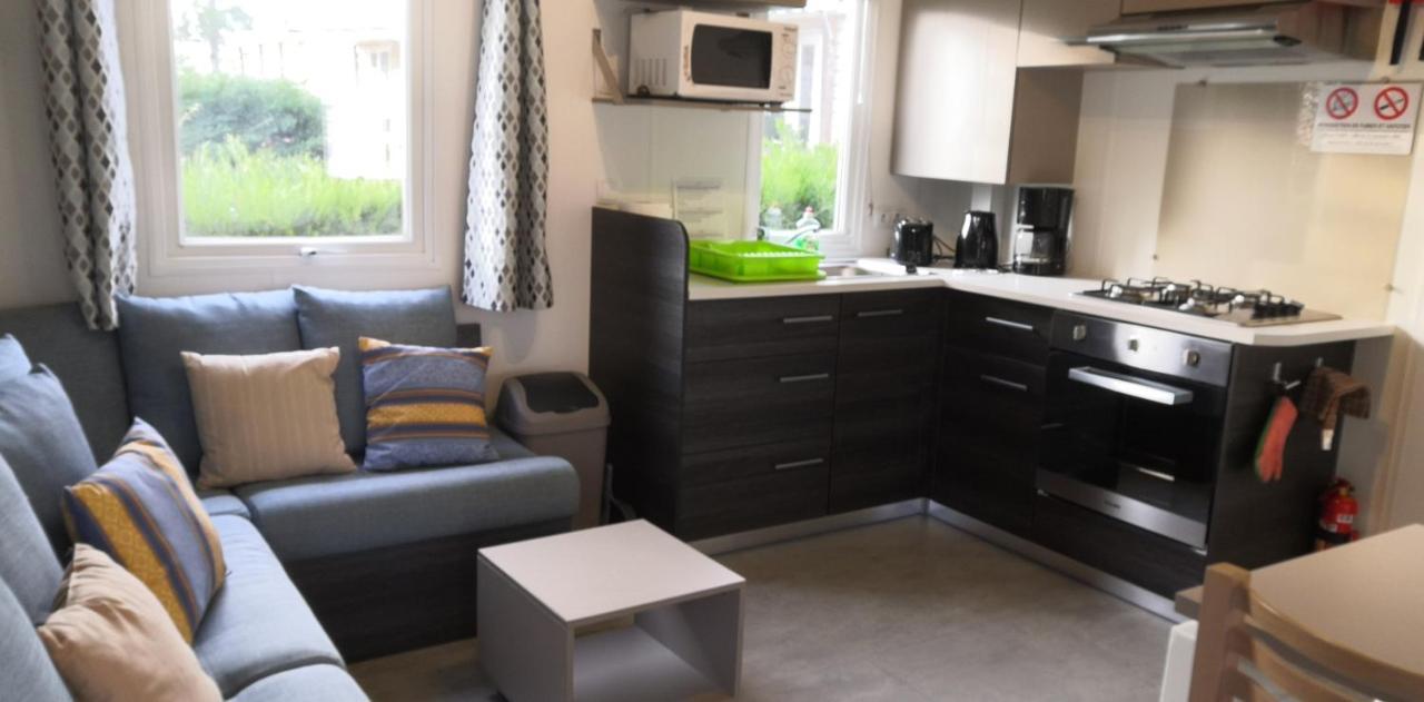 Alexi Alexandra41 Hotel Onzain Buitenkant foto
